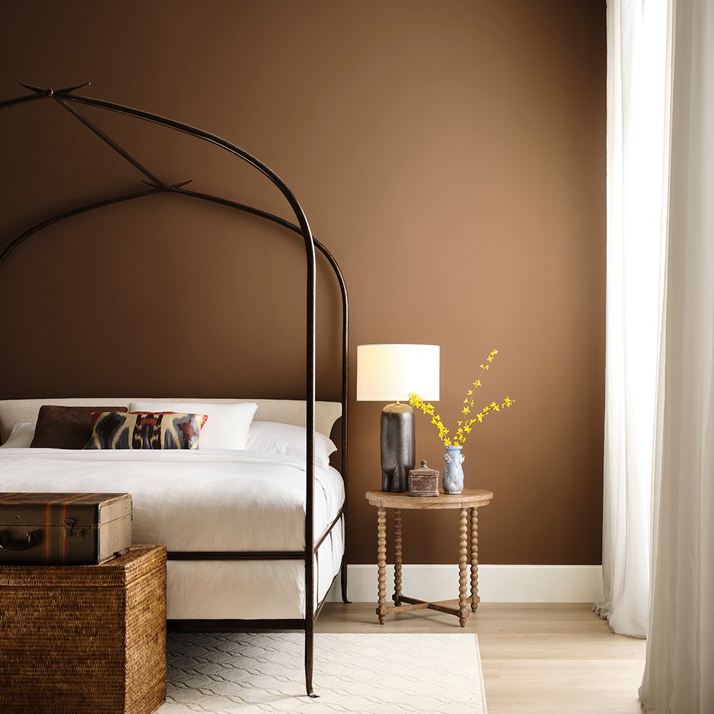 Atrium Queen Bed