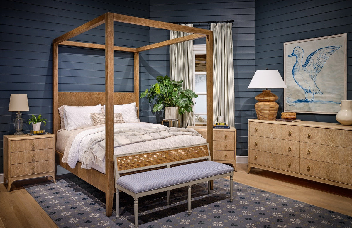 Gannet Canopy Bed