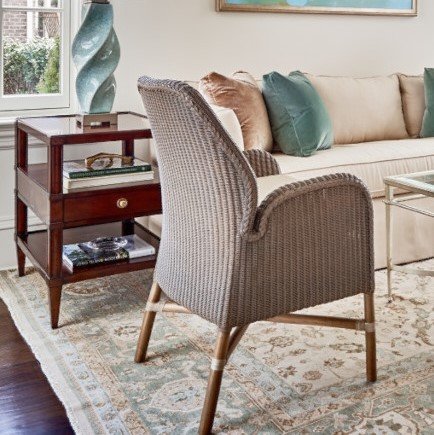 Elin Tiered Table