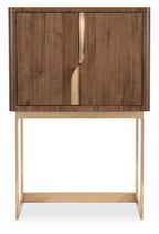 Eleana Bar on Stand